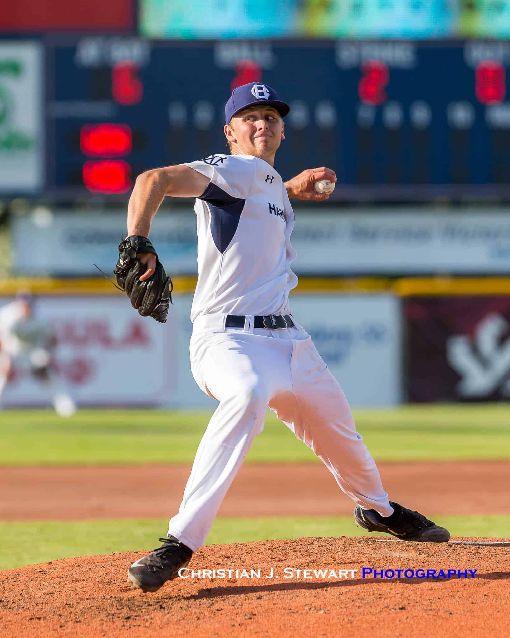 HarbourCats Rebound for Win Over Wenatchee in Game Two of Series