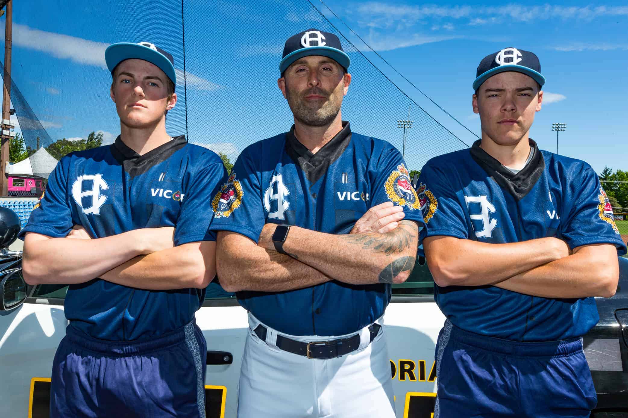 Victoria HarbourCats unveil team uniforms - Victoria Times Colonist