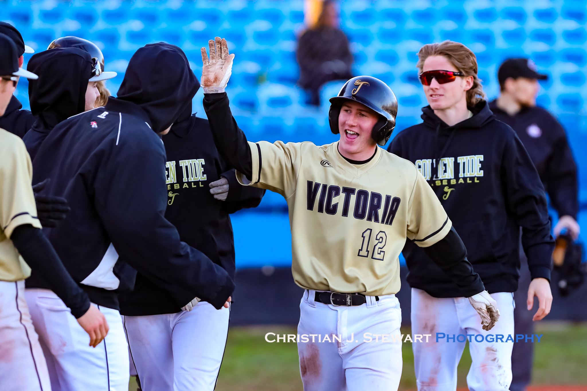 Victoria HarbourCats Golden Tide Begin CCBC Regular Season Saturday